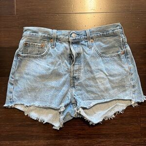 Levi’s 501 denim shorts